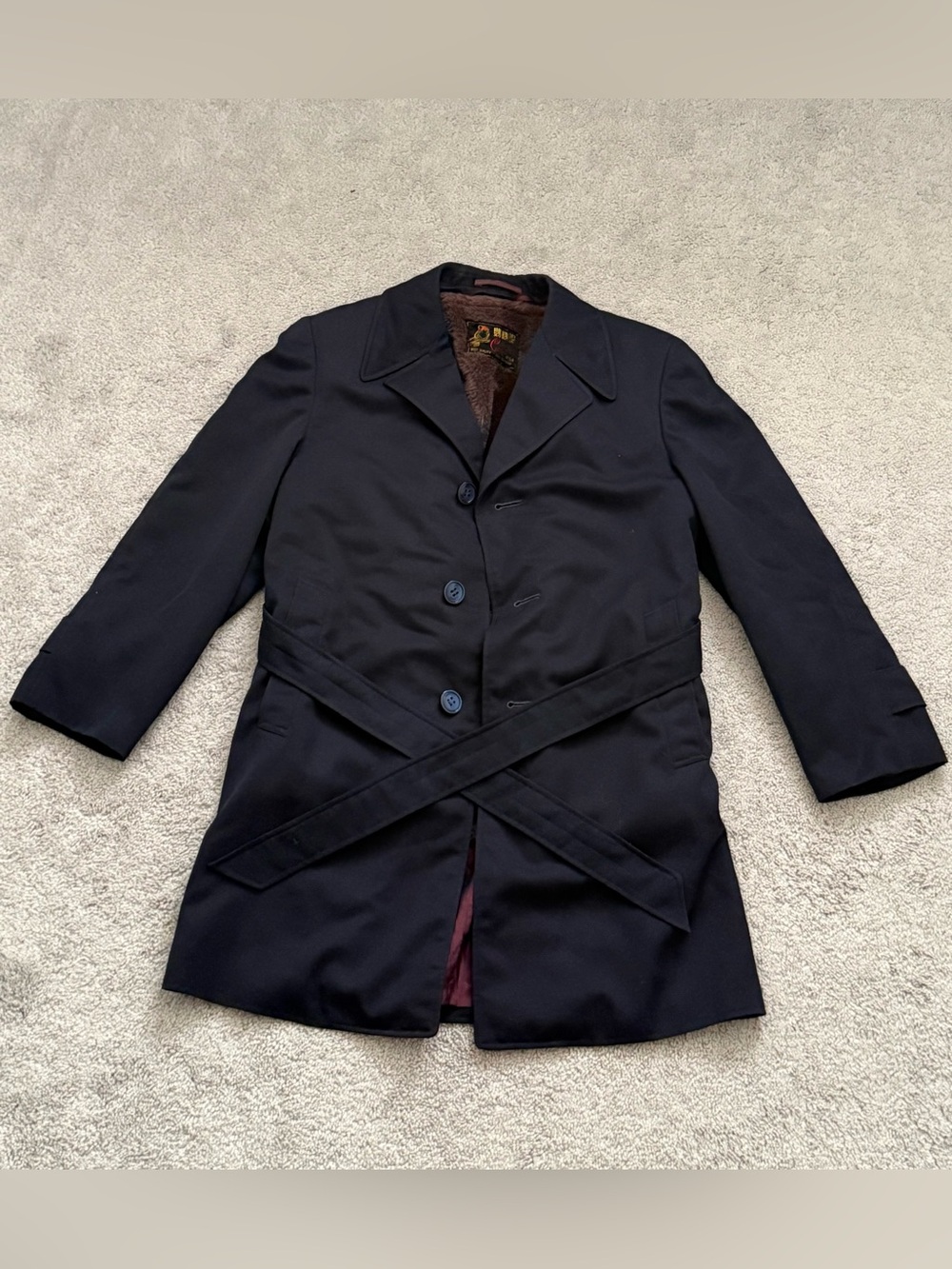 Super rare vintage 70s single breasted trench coat with belted waist